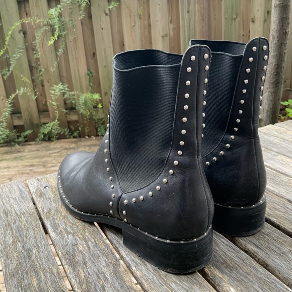 Cute black leather booties - Picture 5 of 5